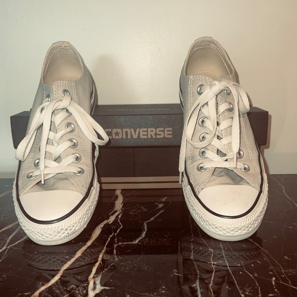 New Chuck Taylor All-Star Ox Pale Putty, Sz 5